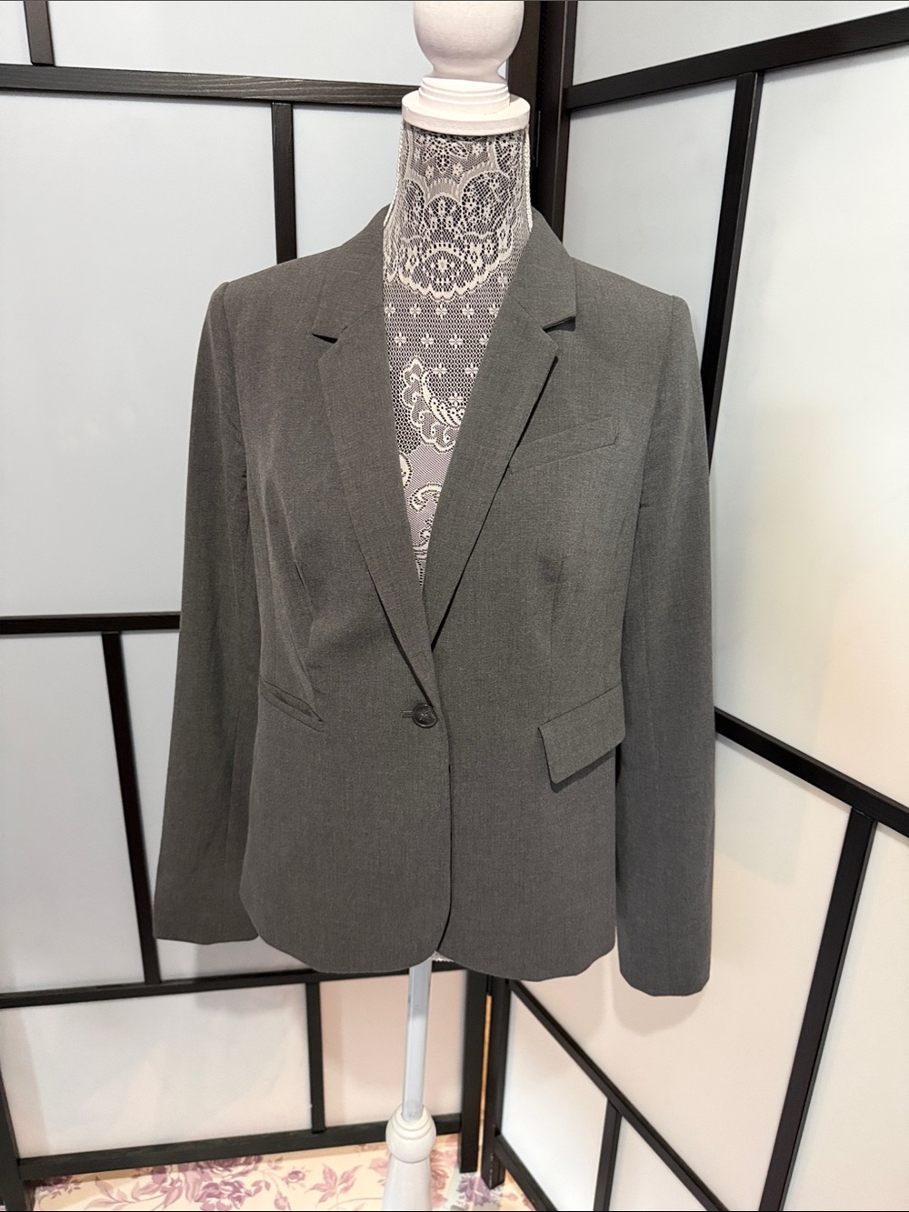 The Limited Gray Notch Lapel Single-Button Blazer